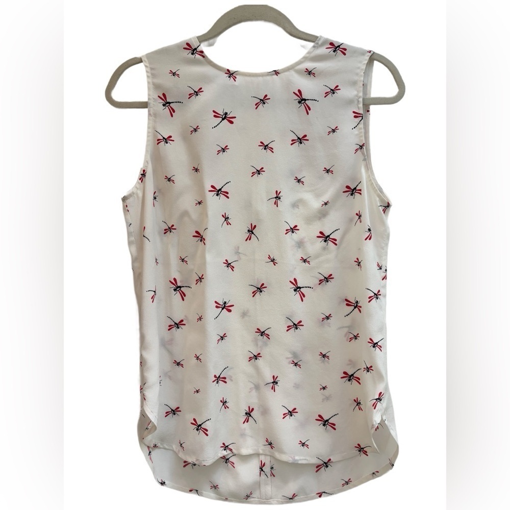 Equipment Femme “Lyle” 100% Silk Sleeveless dragonfly allover printed blouse 🖤 - Picture 2 of 10